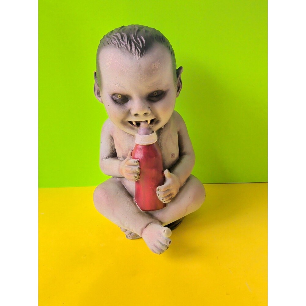 RARE 2012 Spirit Halloween Vampire Baby Prop Halloween Prop Decoration